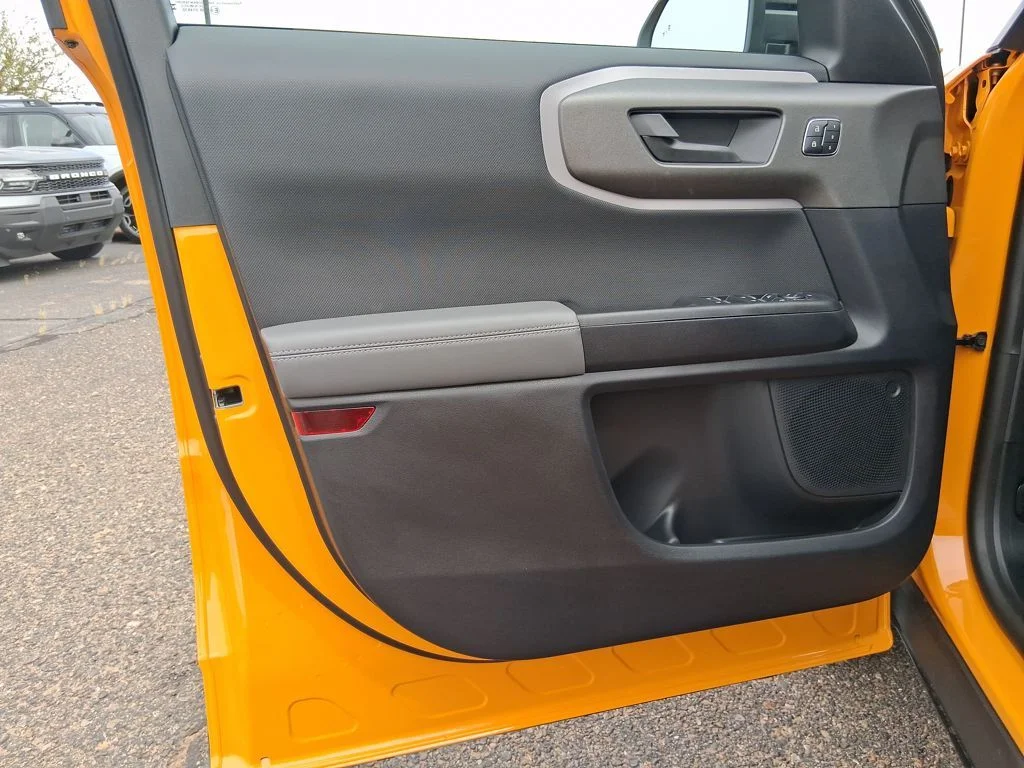 New 2026 Orange Fury Metallic Tri-Coat Ford Badlands® image 10