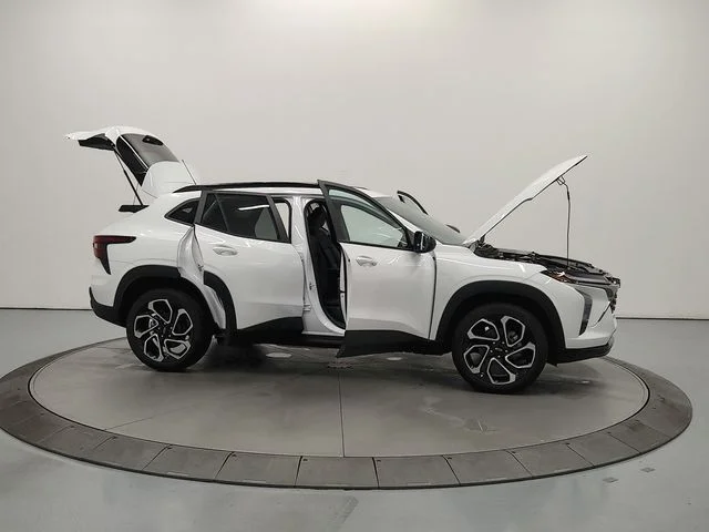 New 2026 White Chevrolet 2RS image 17