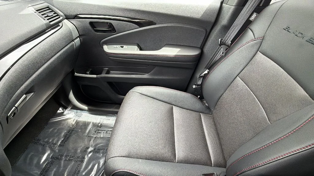 Used 2024 Crystal Black Pearl Honda Black Edition image 12