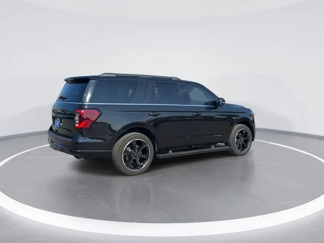 Used 2024 Black Ford Limited image 7