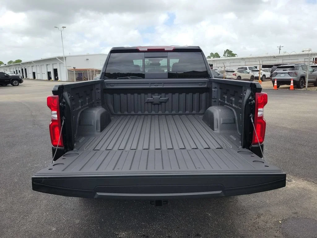 New 2026 Black Chevrolet RST image 26