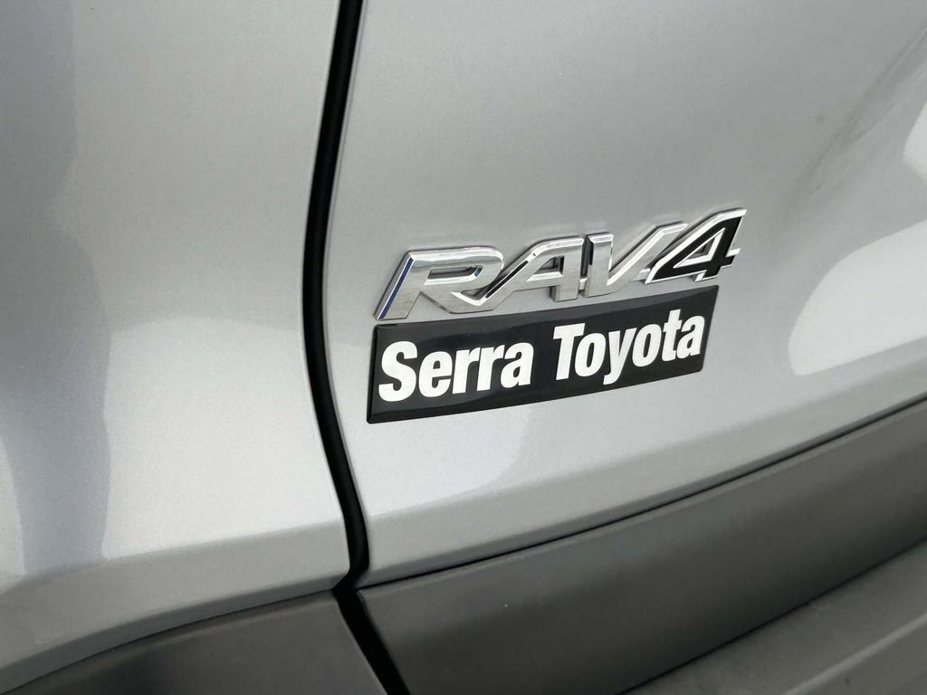 Certified Used 2025 Silver Toyota XLE Premium image 11