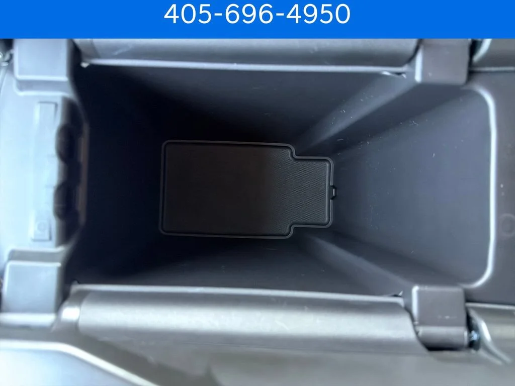 Pre-Owned 2023 Buick Envision Essence