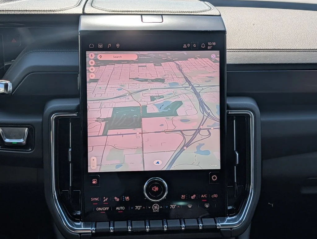 2026 GMC Yukon XL Denali - Photo 15