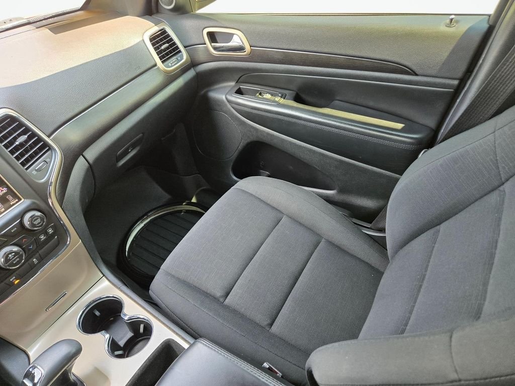2014 Jeep Grand Cherokee Laredo - Photo 19