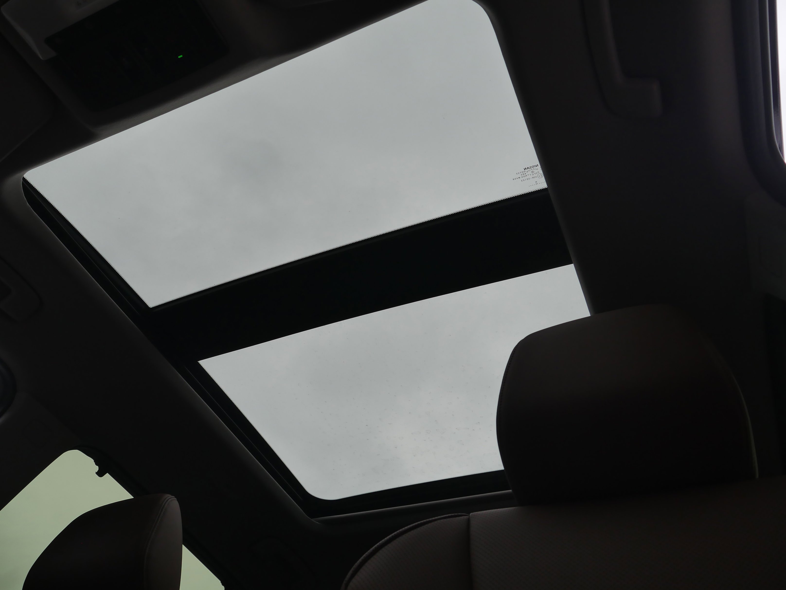 New 2026 Deep Ocean Blue Pearl Nissan Platinum image 5