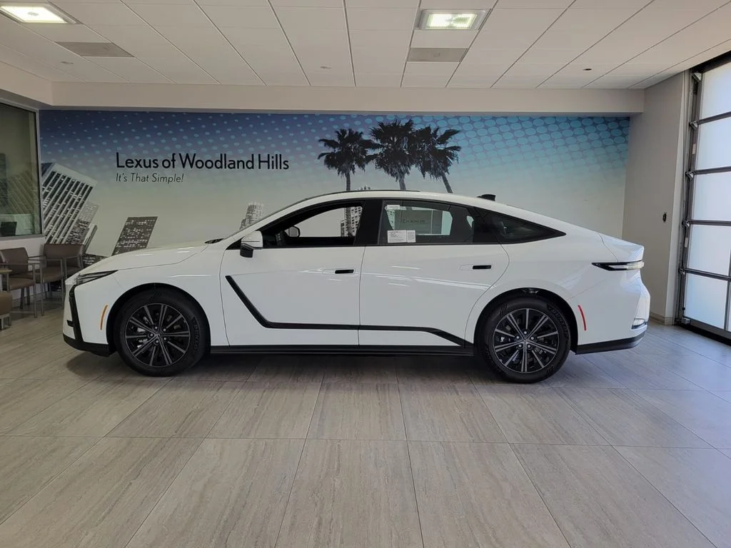 2026 Lexus ES BEV 350e Premium - Photo 2