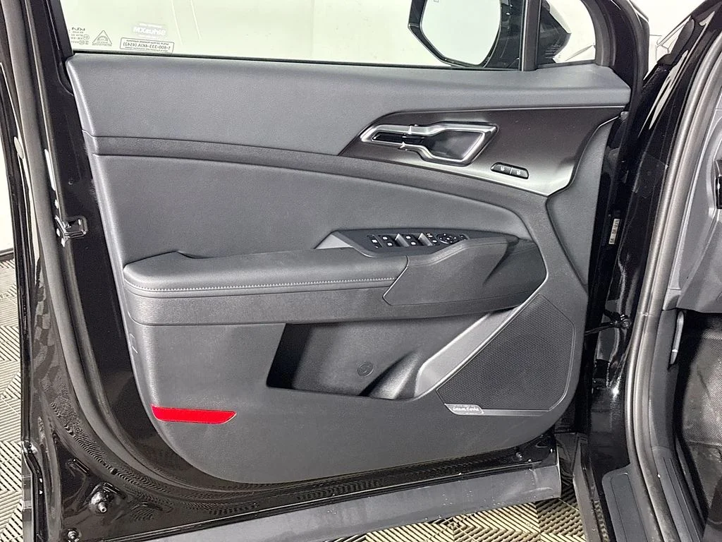 New 2026 Fusion Black Kia SX Prestige image 10