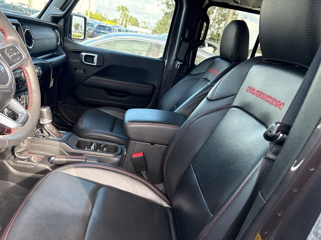 Used 2023 Gray Jeep Rubicon image 3