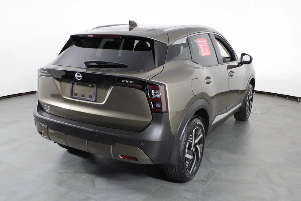 2026 Nissan KICKS SV - Photo 4