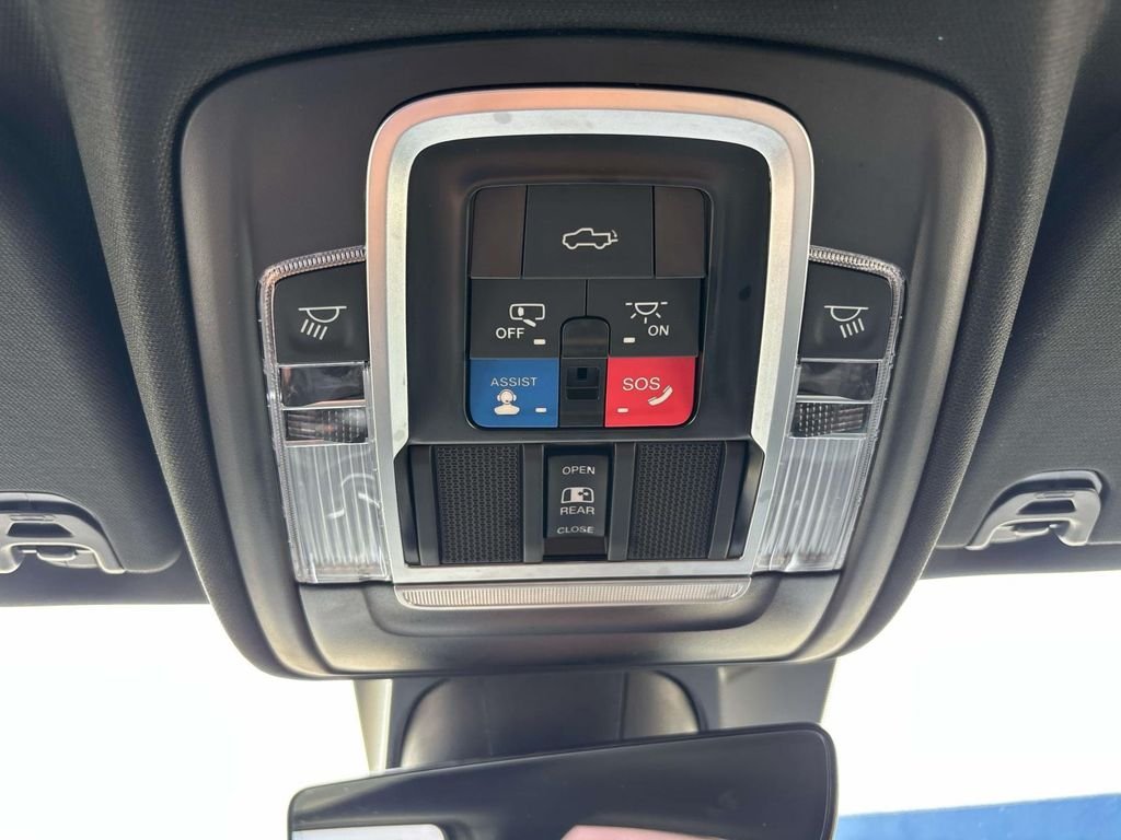 Used 2023 Blue Ram Laramie image 32