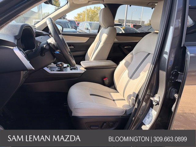 Used 2025 Gray Mazda Premium image 3