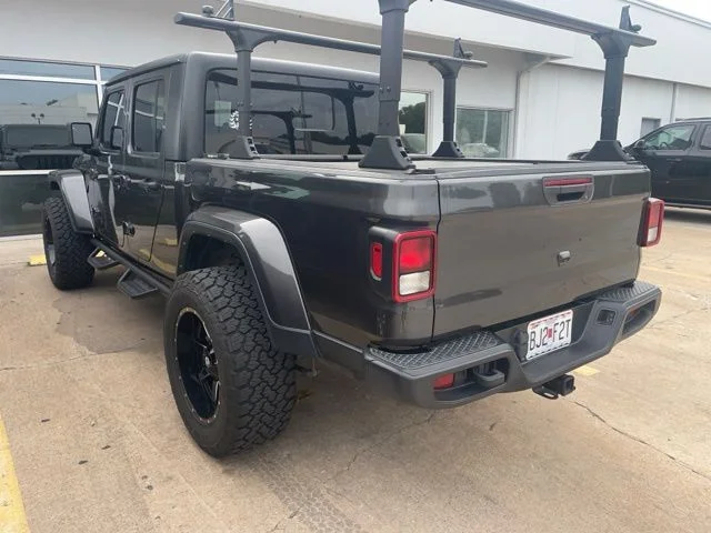 Used 2021 Gray Jeep Overland image 4
