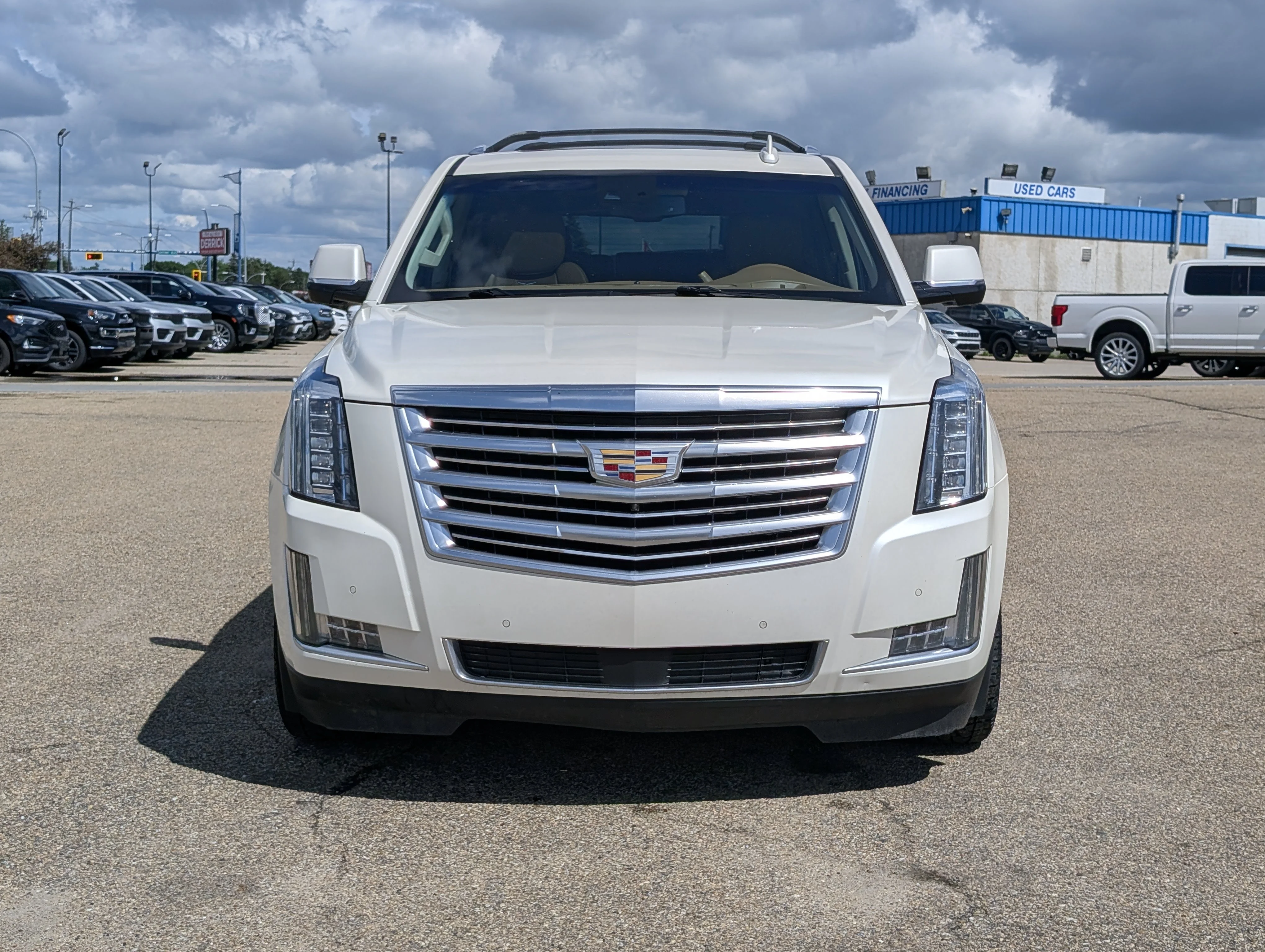 Used 2015 White Cadillac Platinum image 10