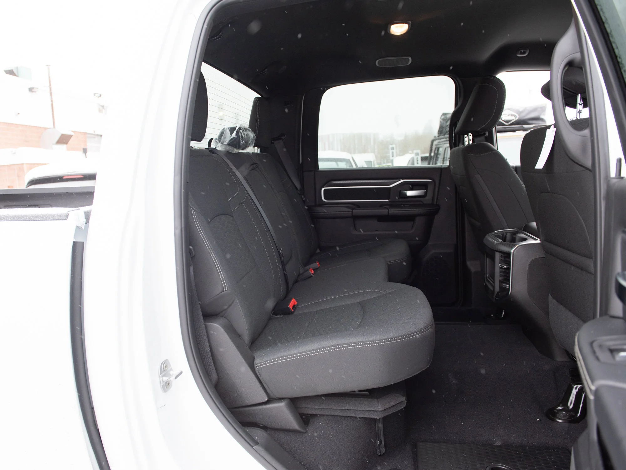 New 2026 White RAM Big Horn*, 35 Inch Tires, 20 Inch Toyos image 22
