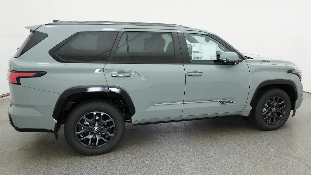 New 2026 Lunar Rock Toyota Platinum image 19