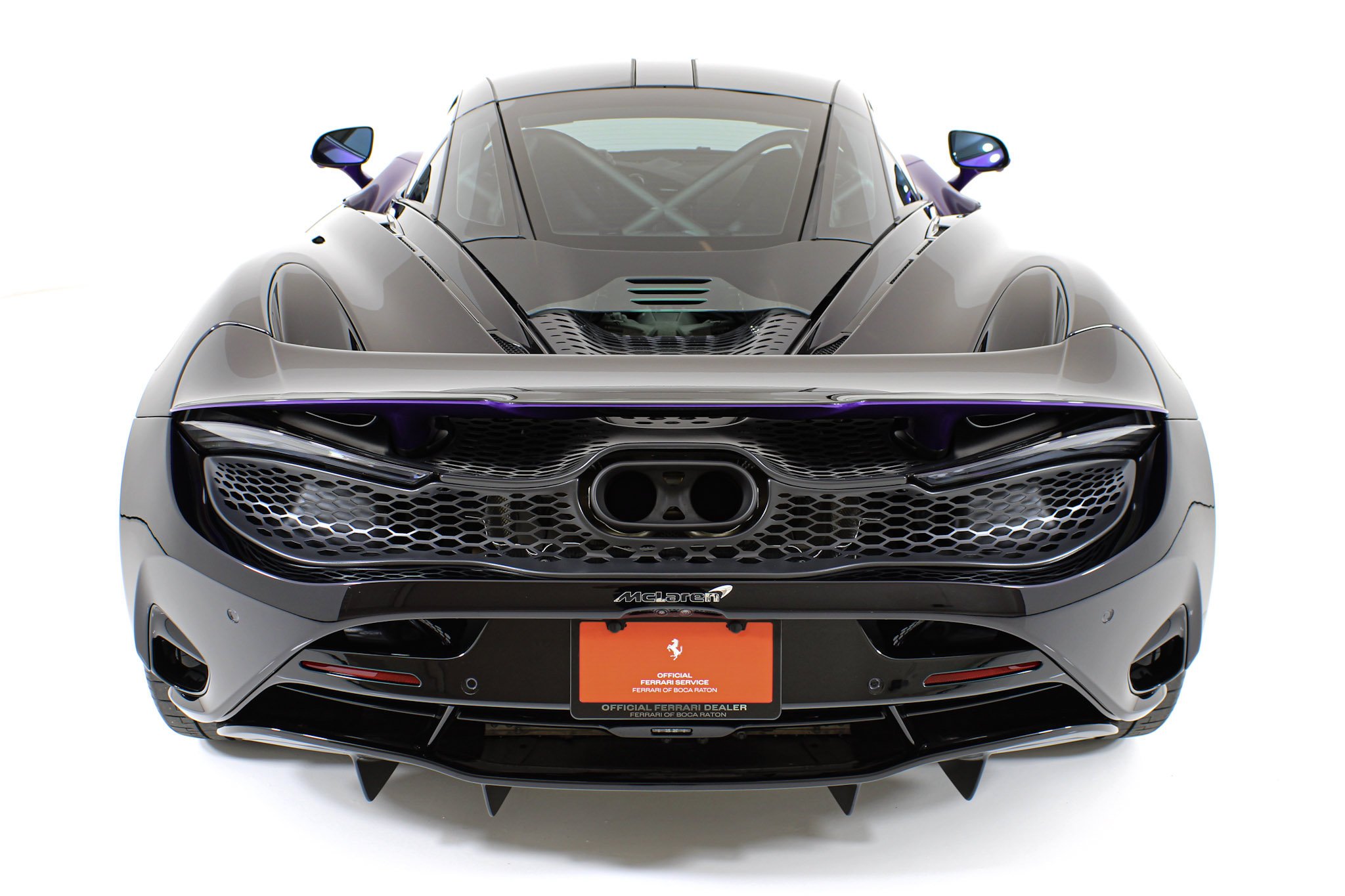 Used 2024 Purple McLaren Coupe image 31