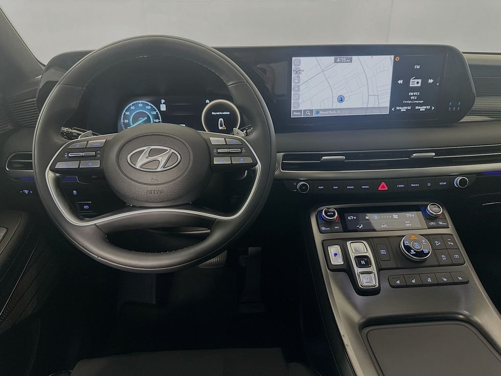 Used 2025 White Hyundai Calligraphy Night Edition image 23