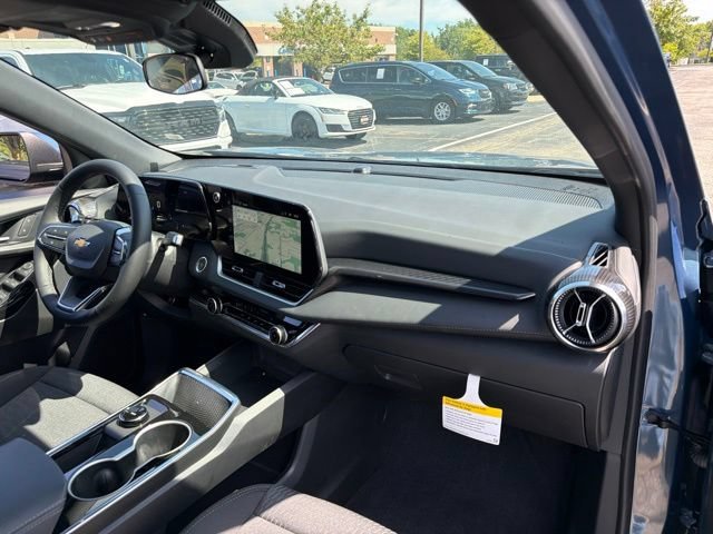 New 2027 Lakeshore Blue Metallic Chevrolet LT image 33