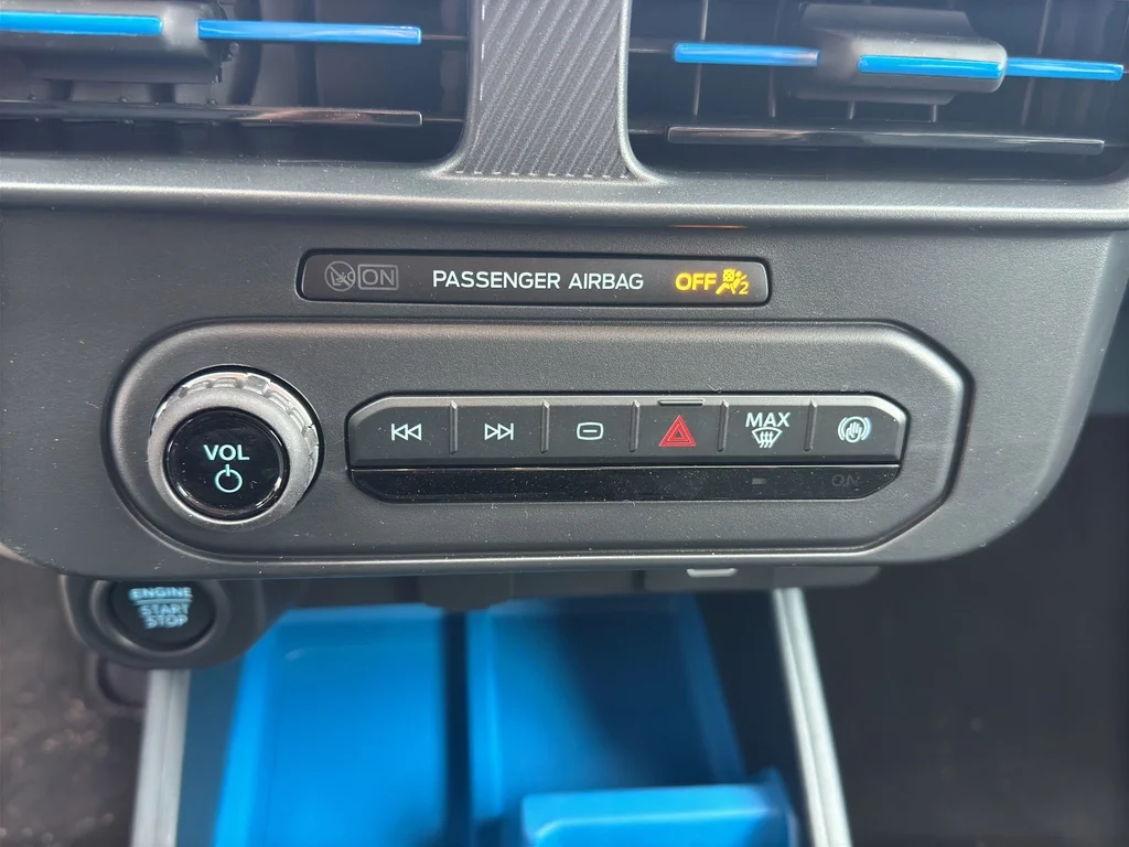 New 2026 Azure Gray Metallic Tri-Coat Ford XLT image 22