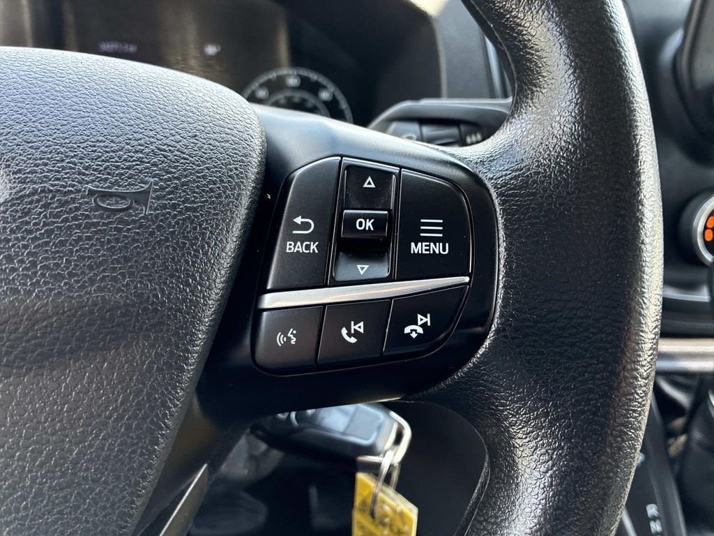 Used 2024  Ford Base image 23