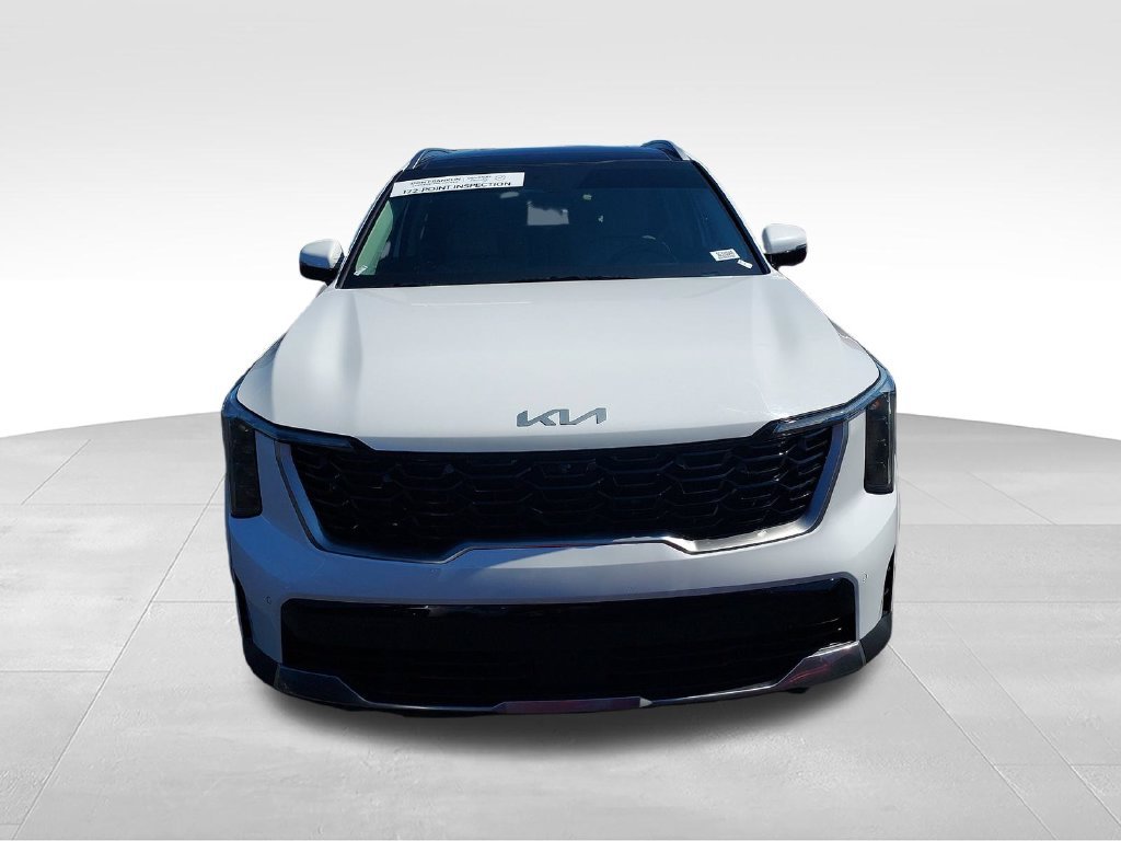 Used 2025 White Kia SX image 9