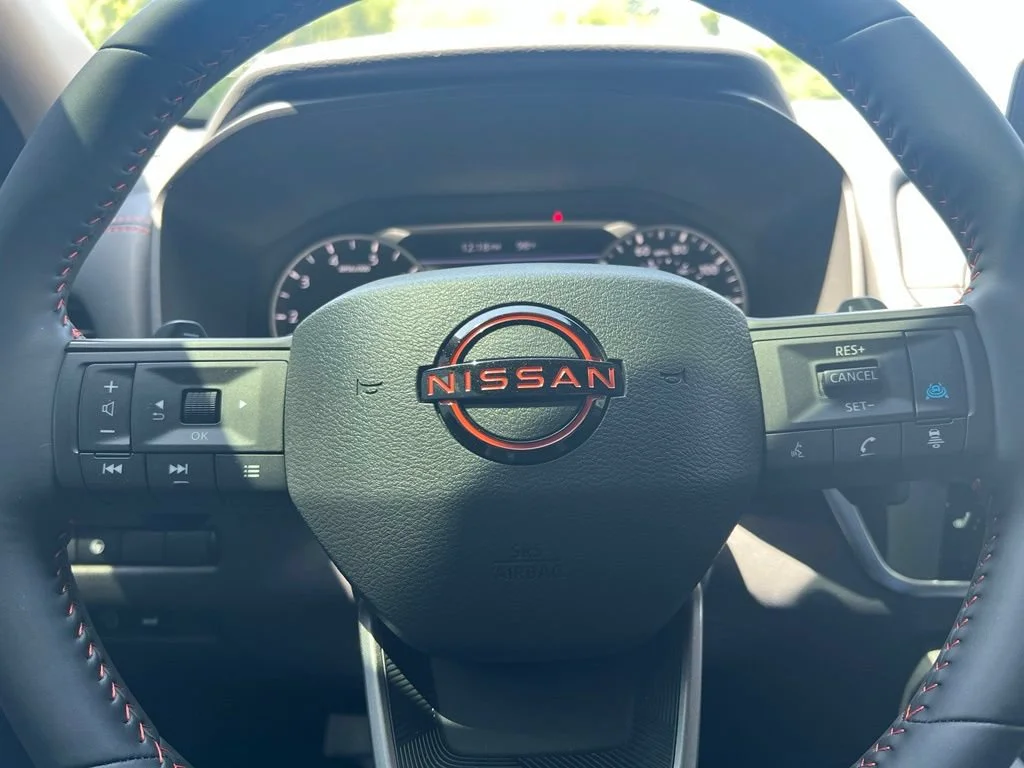 Used 2025 Boulder Gray Nissan Rock Creek image 18
