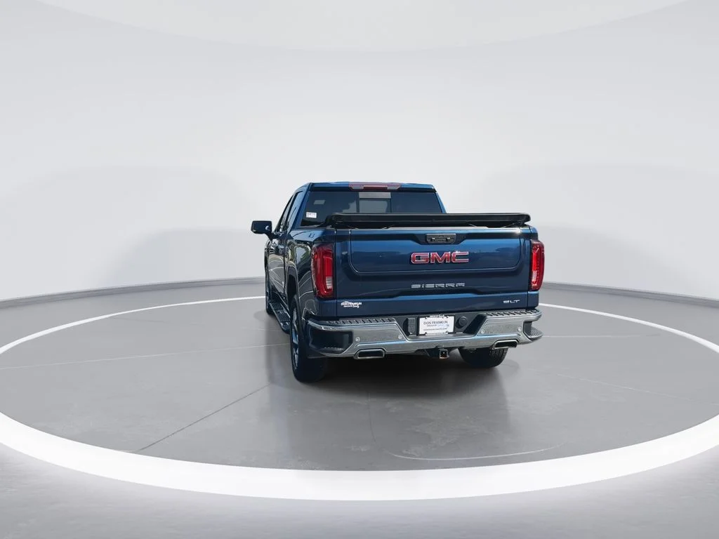 Used 2022 Blue GMC SLT image 7