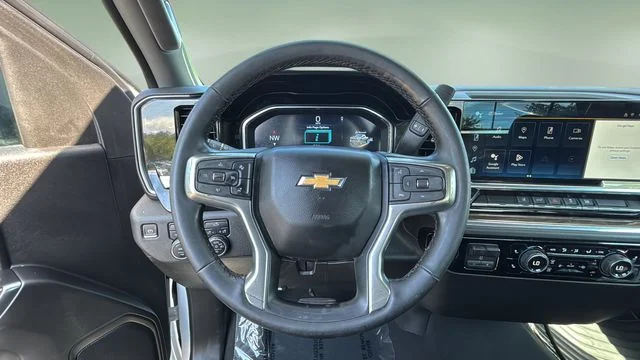 Used 2024 White Chevrolet LT image 13