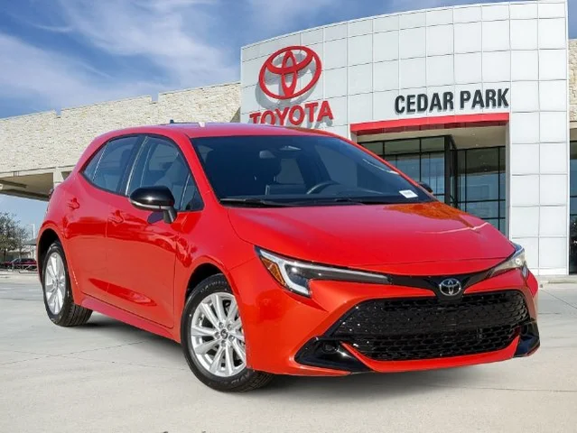2026 Toyota Corolla Hatchback SE