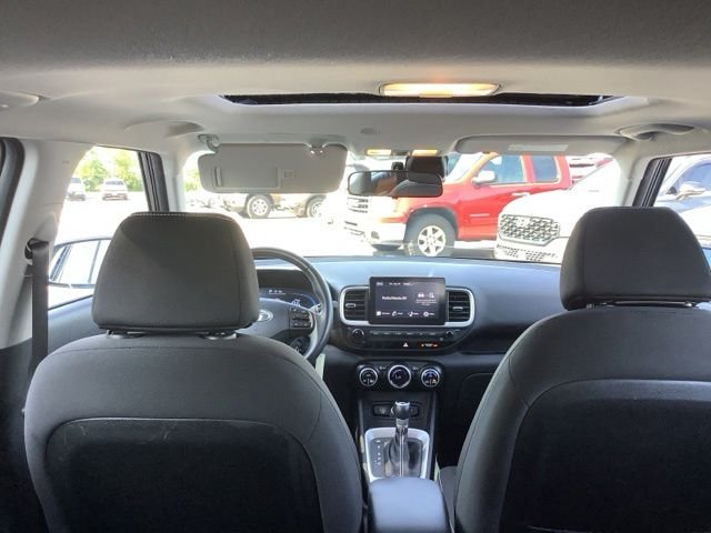 Used 2023 Onyx Black Hyundai SEL image 10