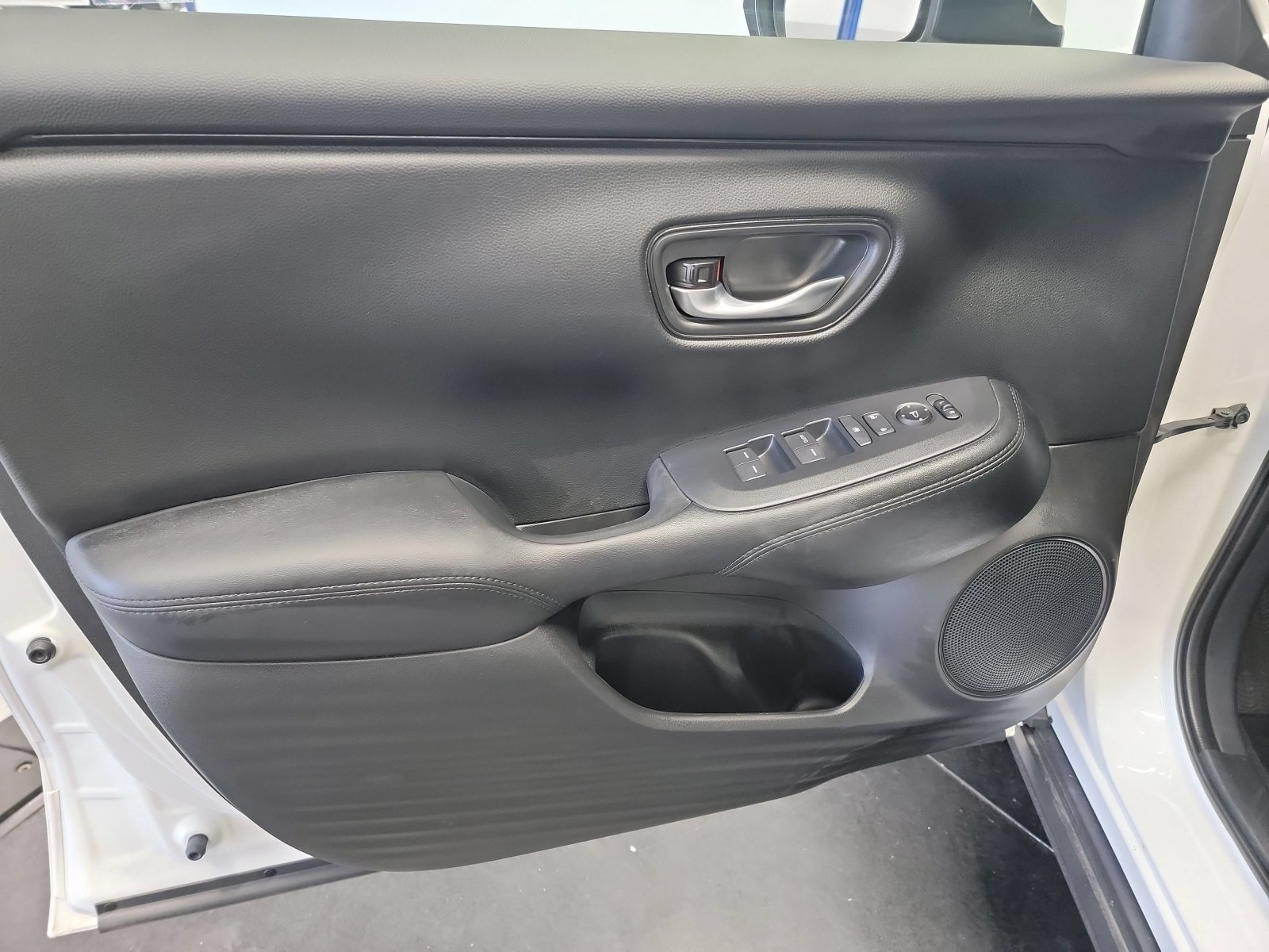 2026 Honda HR-V LX - Photo 43