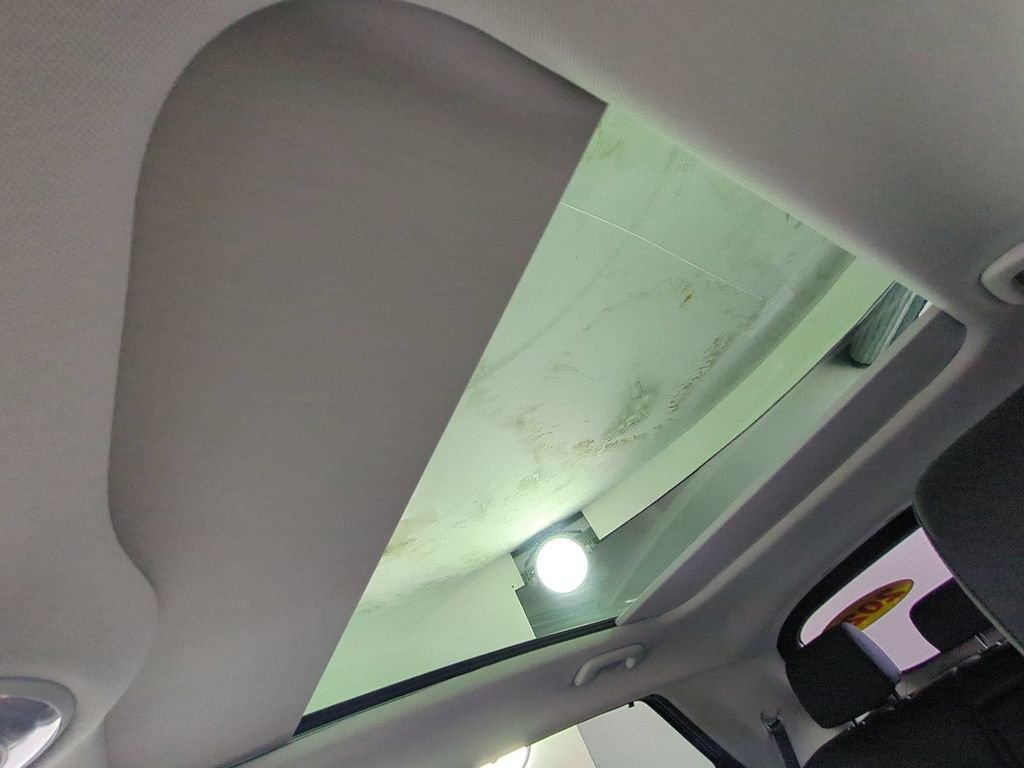 Used 2026 White Hyundai Limited image 24