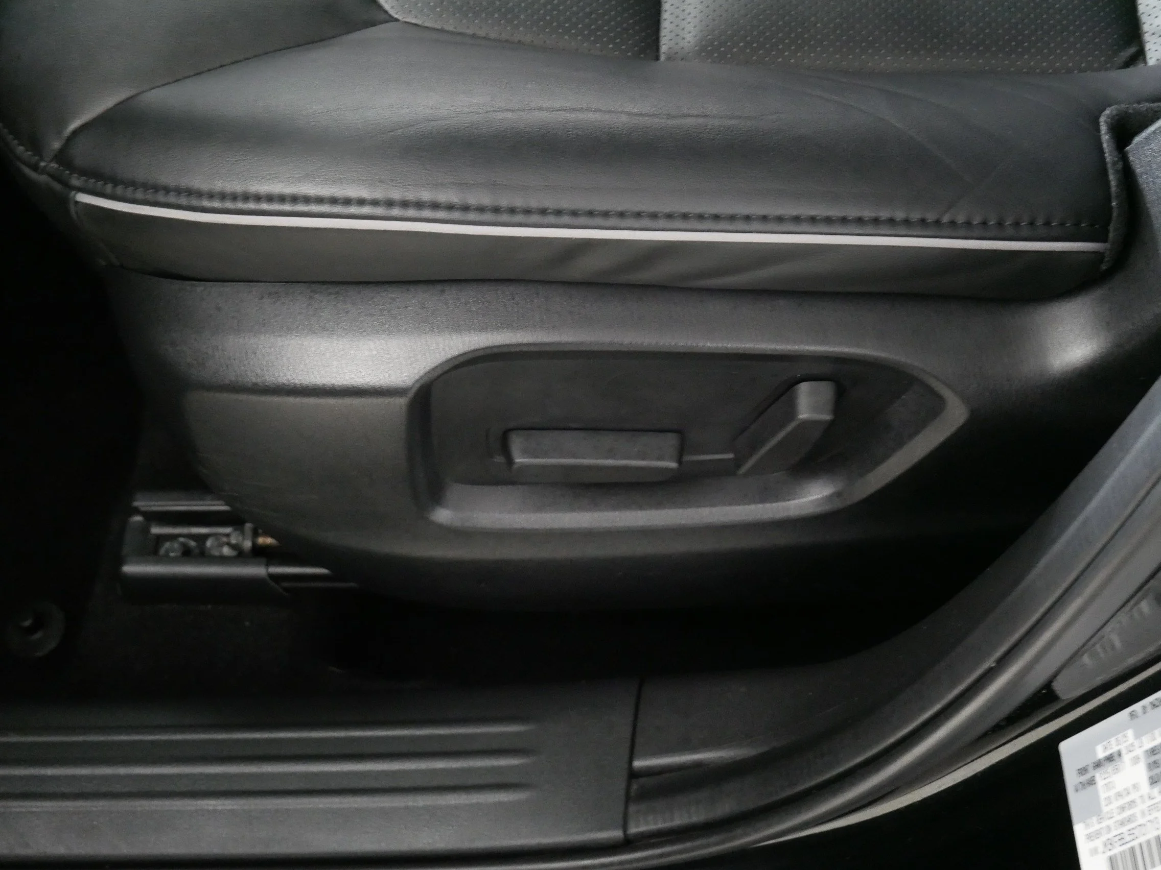 Used 2025 Jet Black Mica Mazda 2.5 S Select Package image 20