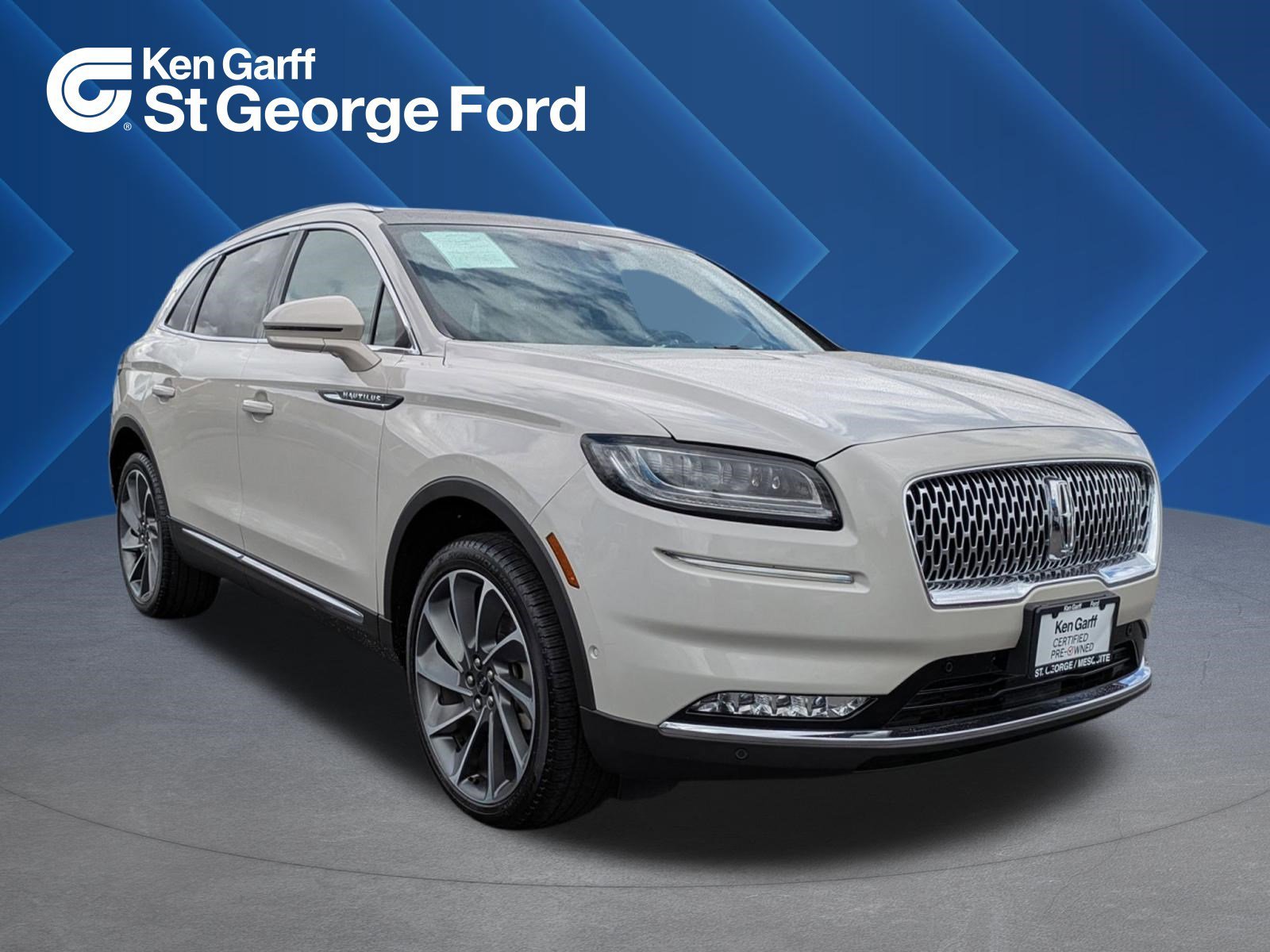2022 Lincoln Nautilus Reserve AWD's photo