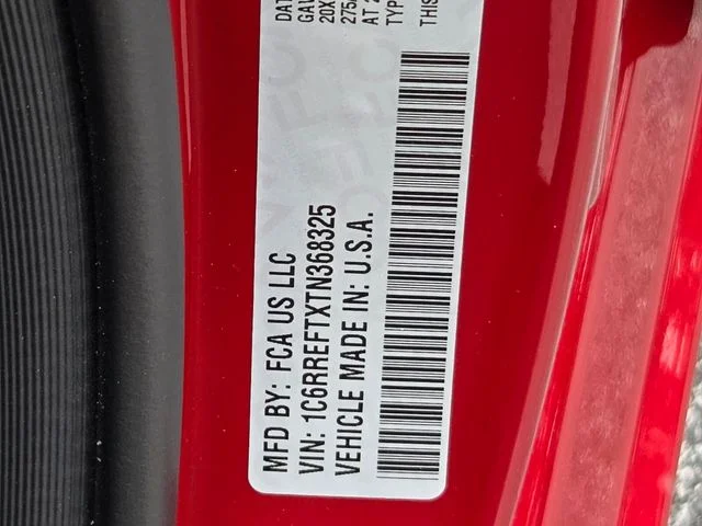 New 2026 Molten Red Pearl-Coat Exterior Paint RAM Big Horn/Lone Star image 28