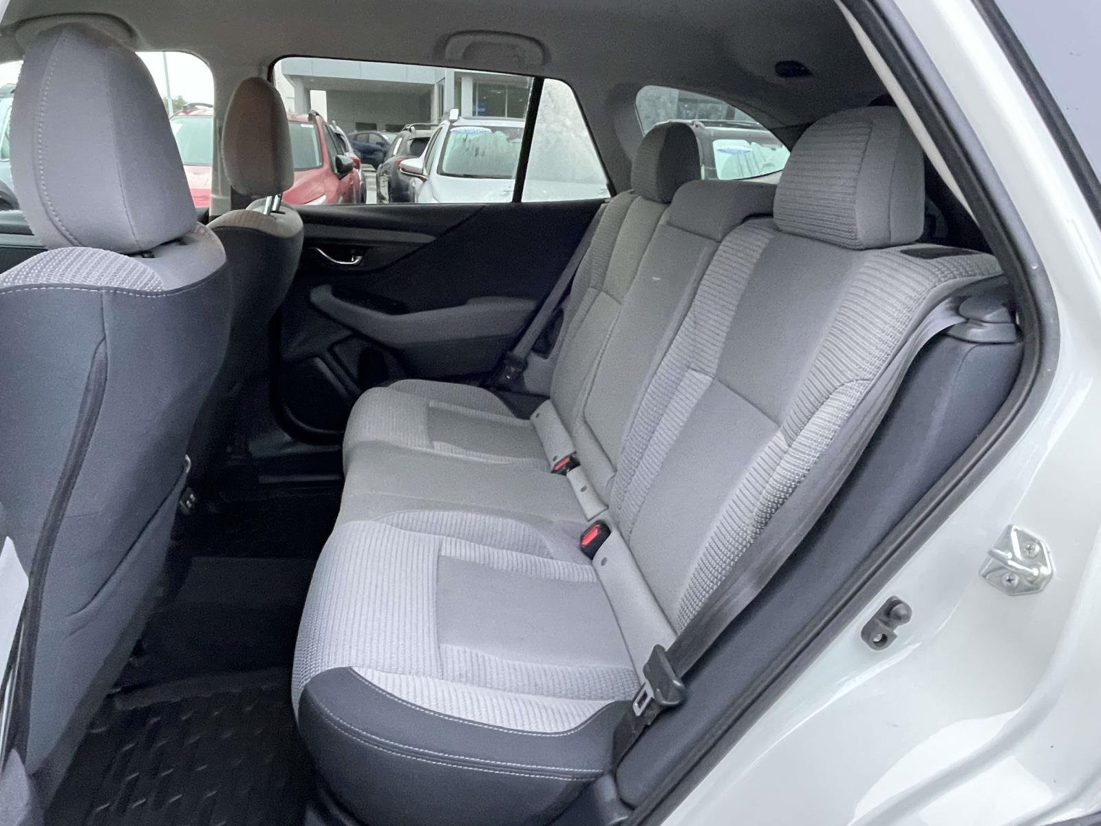Used 2022 Crystal White Pearl Subaru Premium image 3
