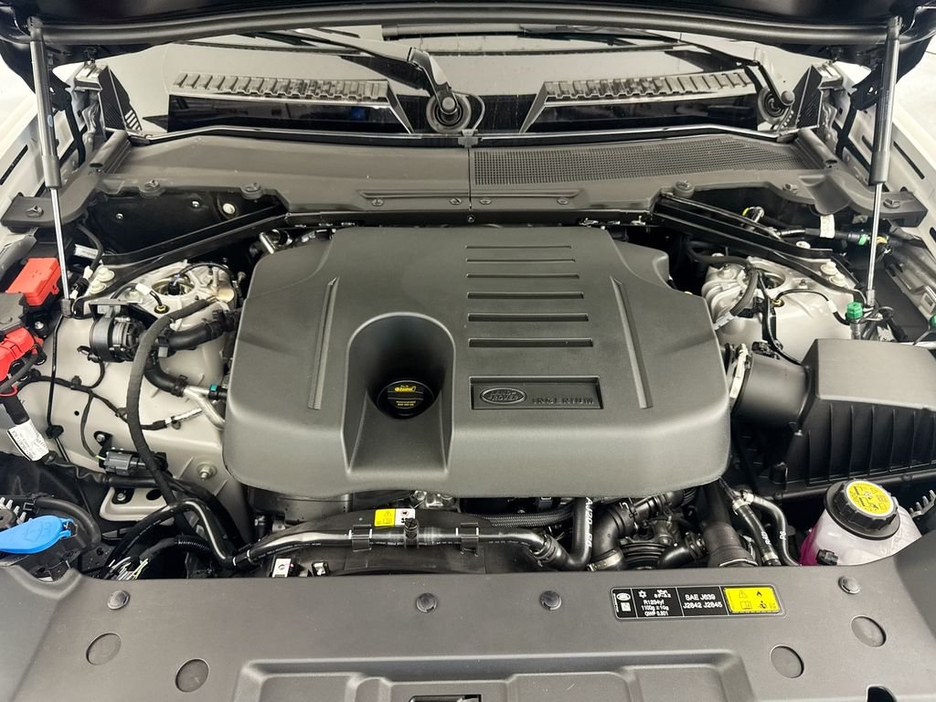 New 2026 Borasco Grey Land Rover X image 32