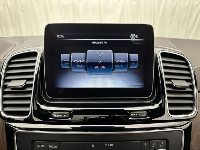 Used 2019 White Mercedes-Benz GLS 450 image 16