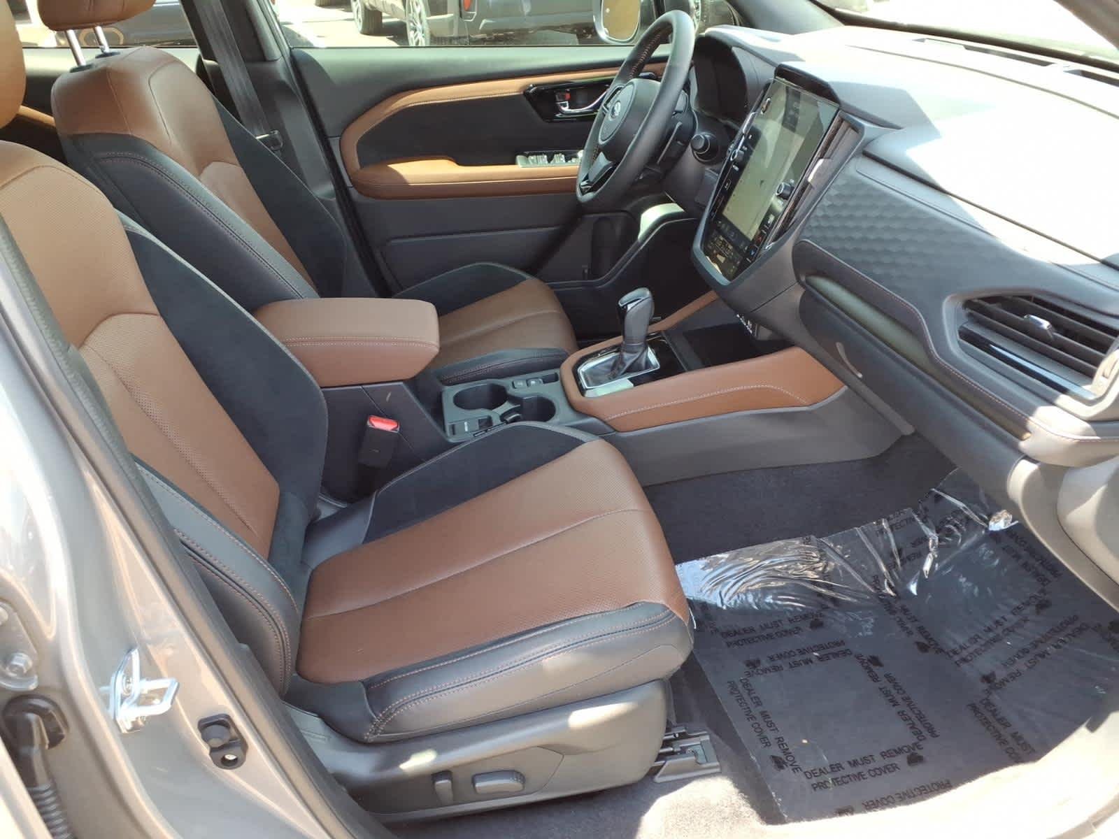 Certified Used 2025 River Rock Pearl Subaru Touring image 15