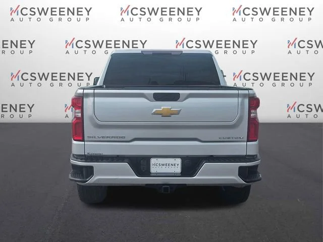 Used 2021 SILVER ICE METALLIC Chevrolet Custom image 4