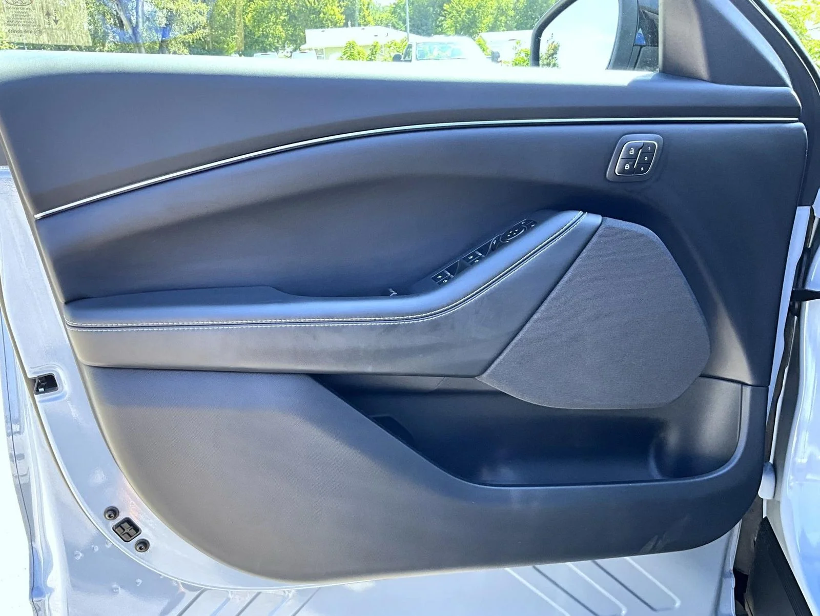Used 2024 Gray Ford Select image 10