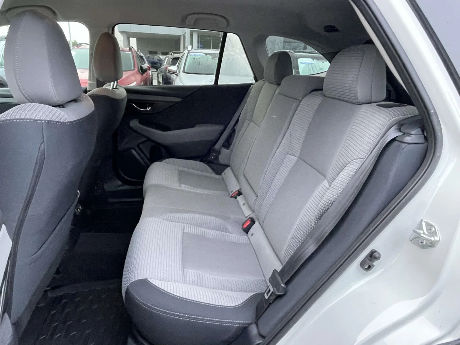 Used 2022 Crystal White Pearl Subaru Premium image 3