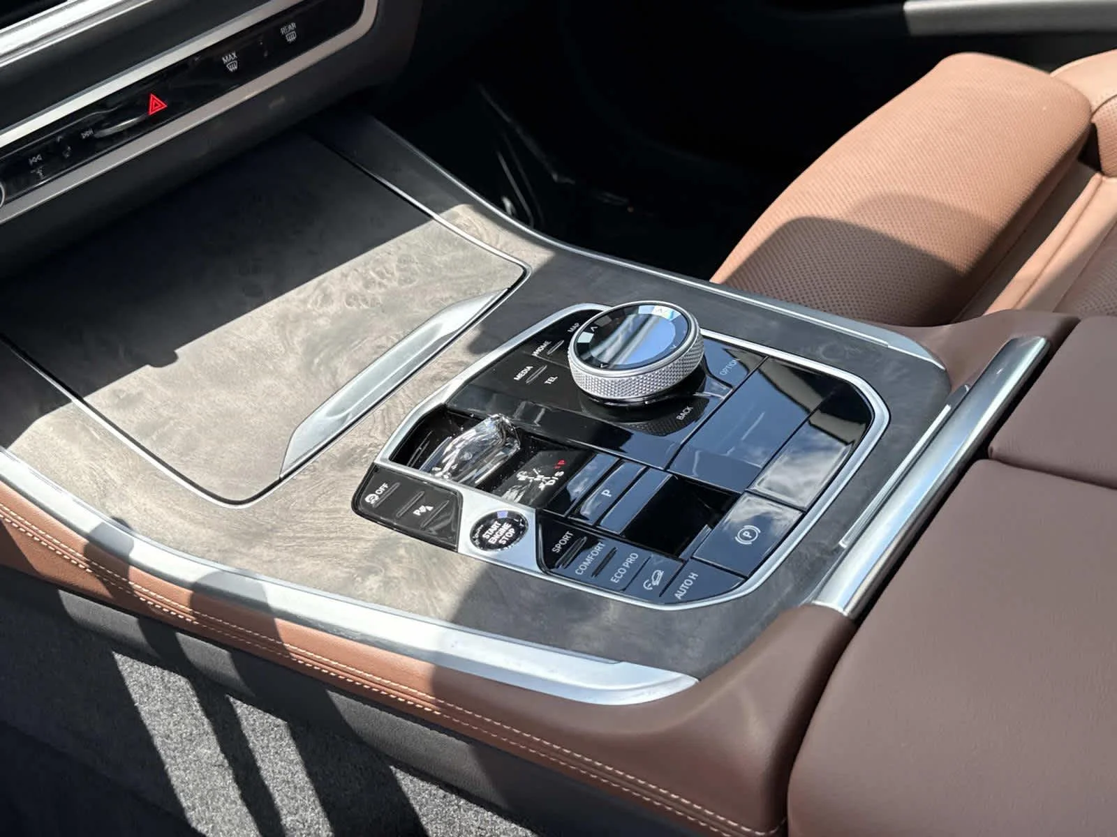 Used 2026 Brooklyn Grey Metallic BMW xDrive40i image 21