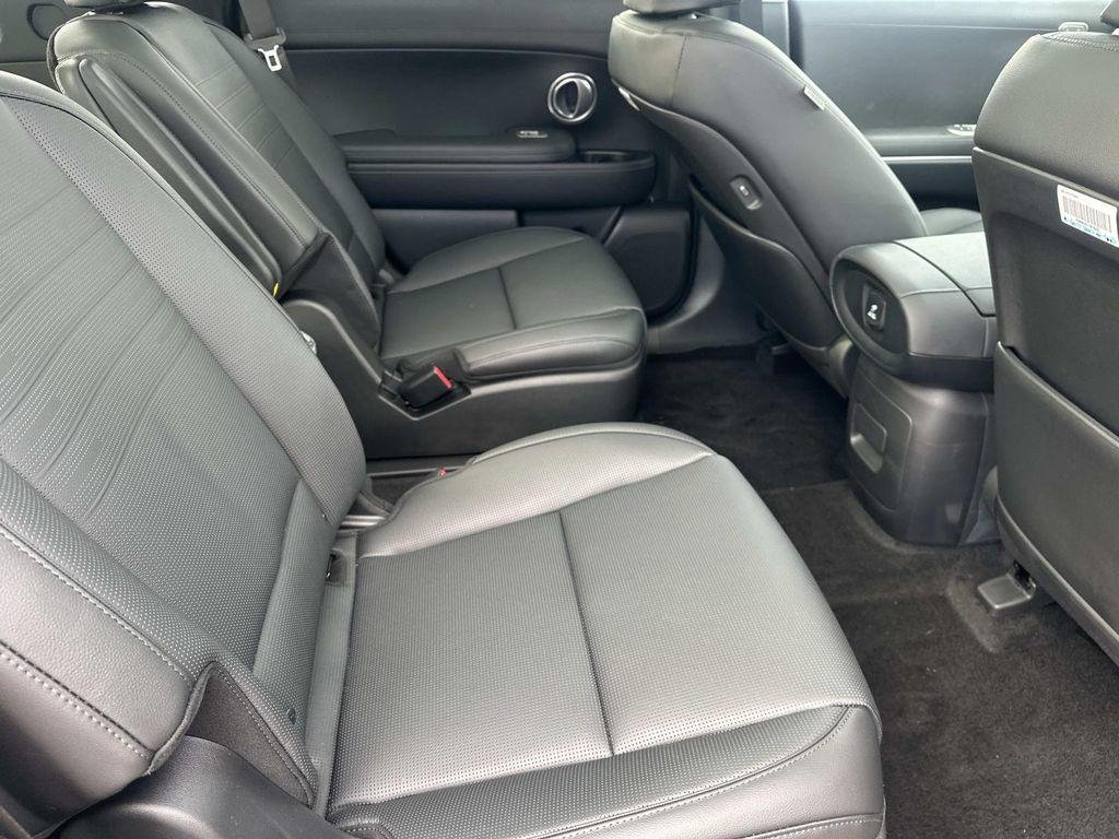 New 2026 Silver Hyundai Limited AWD image 18