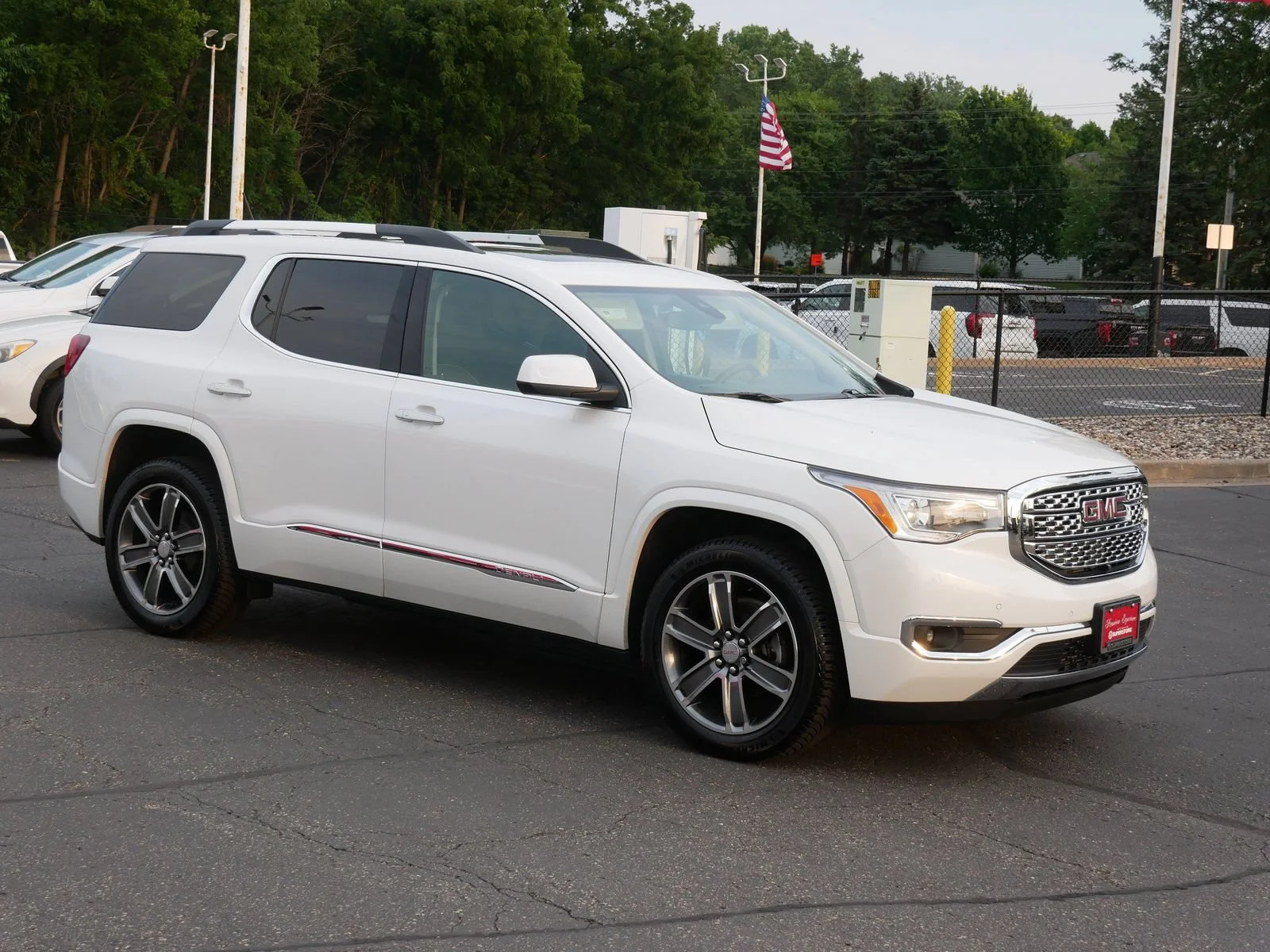 Used 2017 GMC Acadia Denali with VIN 1GKKNXLS7HZ185403 for sale in White Bear Lake, Minnesota