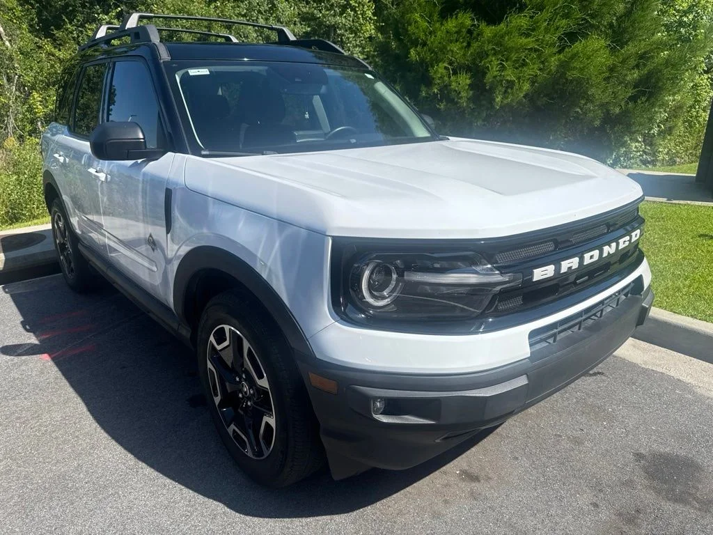 Used 2023 Oxford White Ford Outer Banks image 1