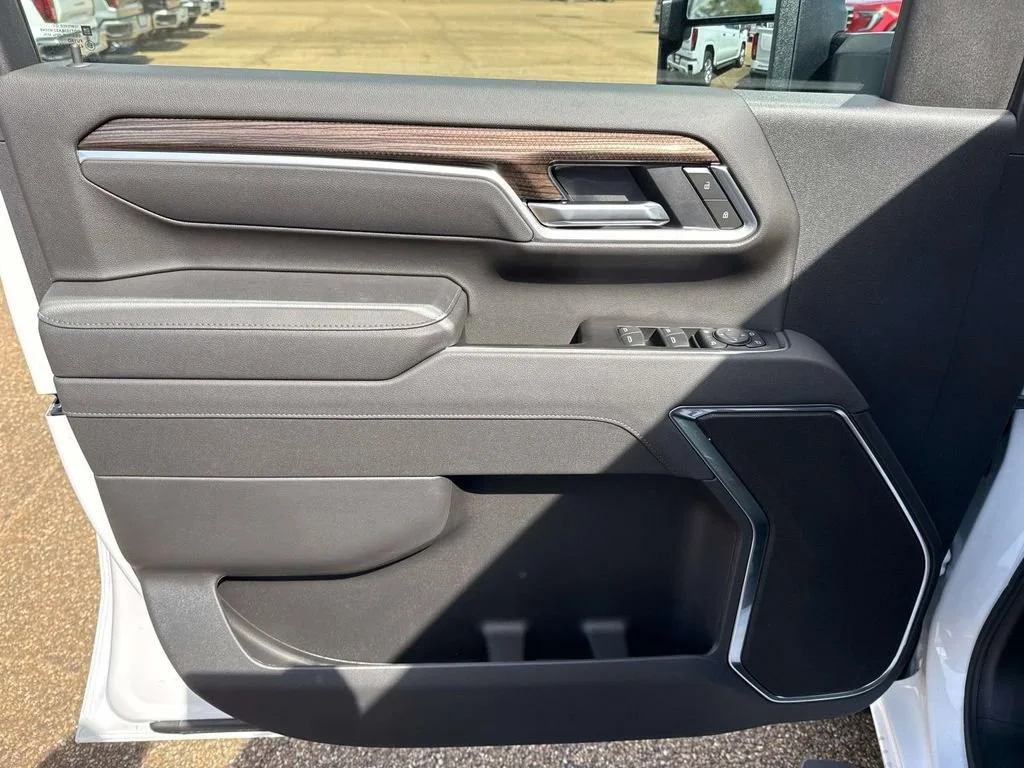 2026 Chevrolet Silverado 2500 HD LT - Photo 31