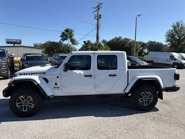 Used 2025 White Jeep Mojave image 7