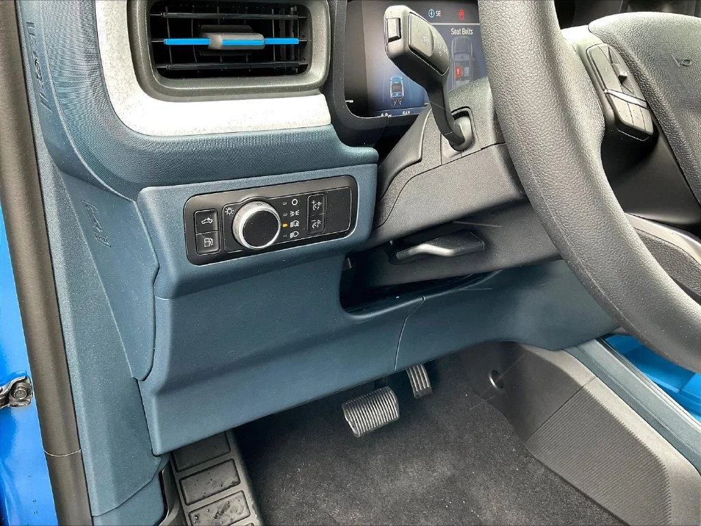 New 2026 Velocity Blue Ford XLT image 31